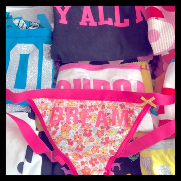 💕P͙I͙N͙K͙ V͙S͙ HTF/RARE T-Back Thong Panty NWT✨ - Picture 4 of 5